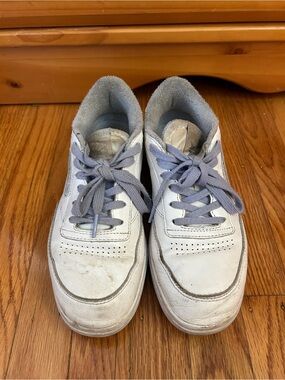 Reebok White Sneakers with Gray Accents